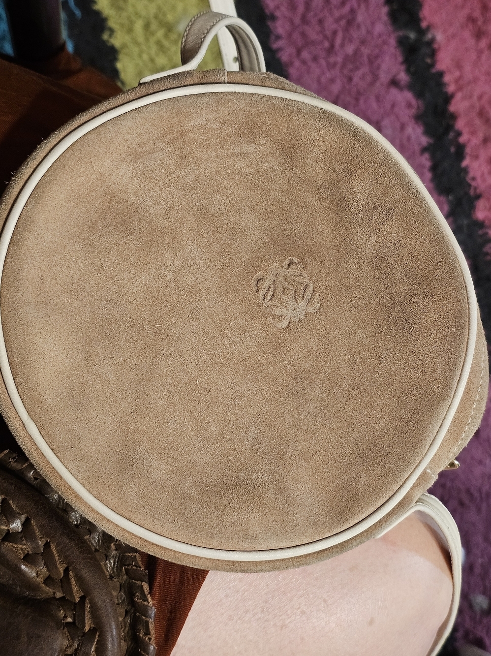 Vintage LOEWE Anagram Suede Leather Round Circle Shoulder Bag Crossbody Beige